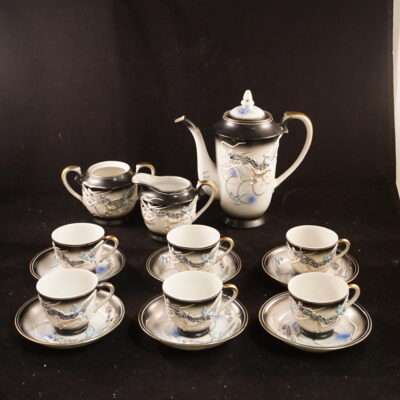 Vintage Japans theeservies Dragonware